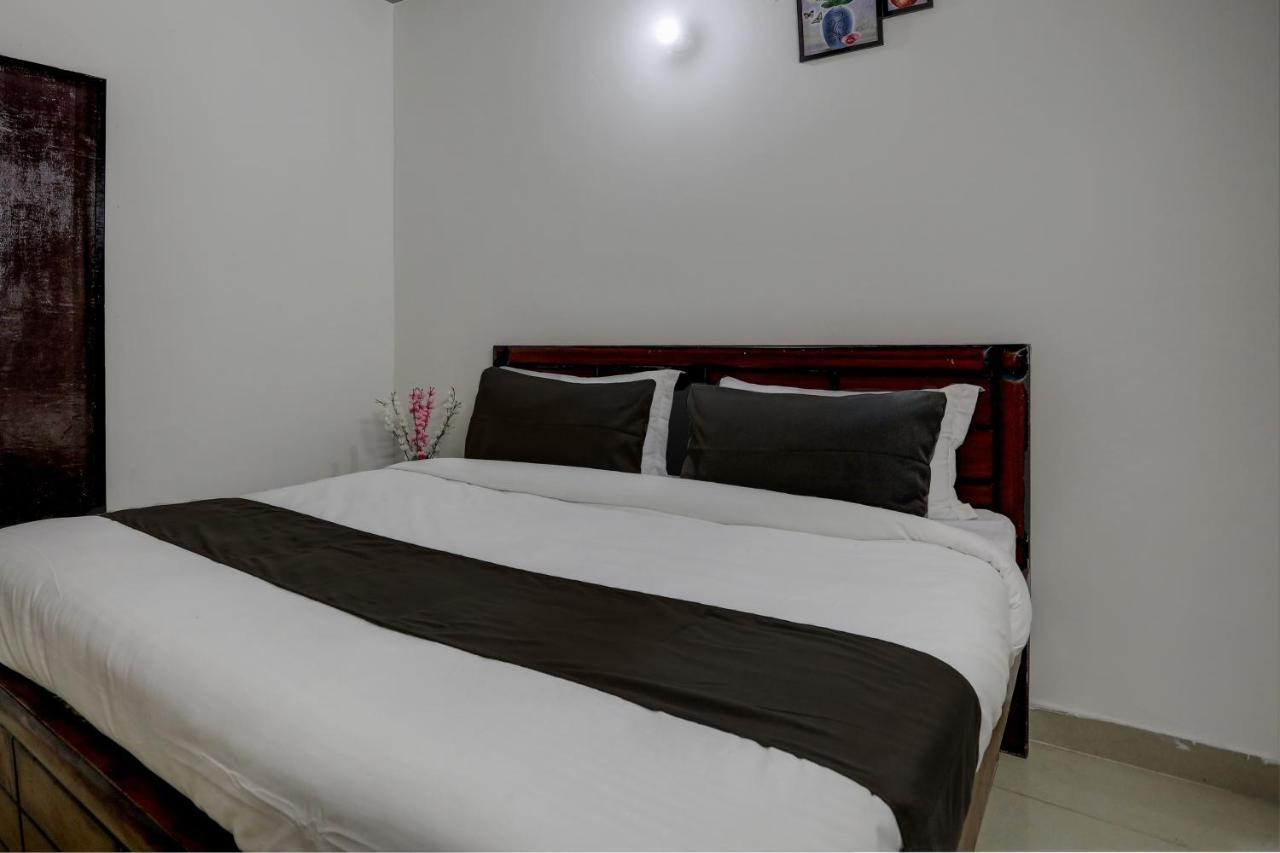 Hotel O The Royal Villa New Delhi Ngoại thất bức ảnh