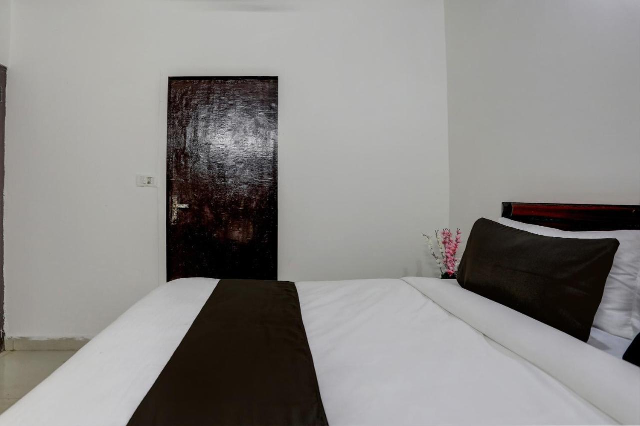 Hotel O The Royal Villa New Delhi Ngoại thất bức ảnh